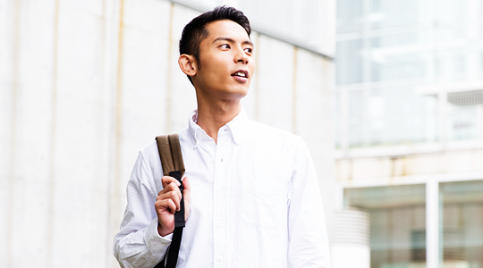 夜21時まで営業中。お仕事終わりでも通っていただけます